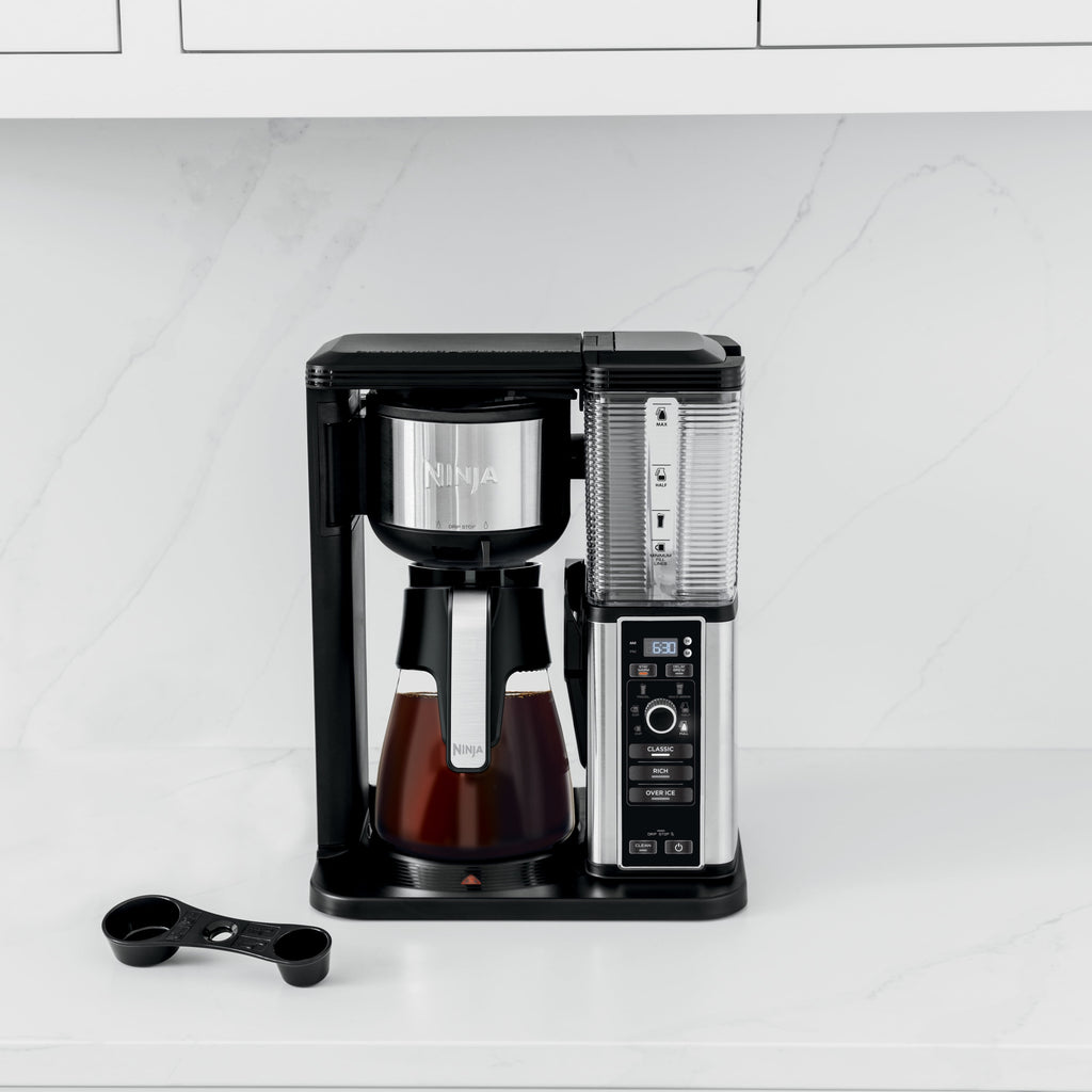 Ninja Hot & Iced 10-Cup Drip Coffee Maker, 4 Brew Styles, Rapid Cold Brew, CM360WM, Black